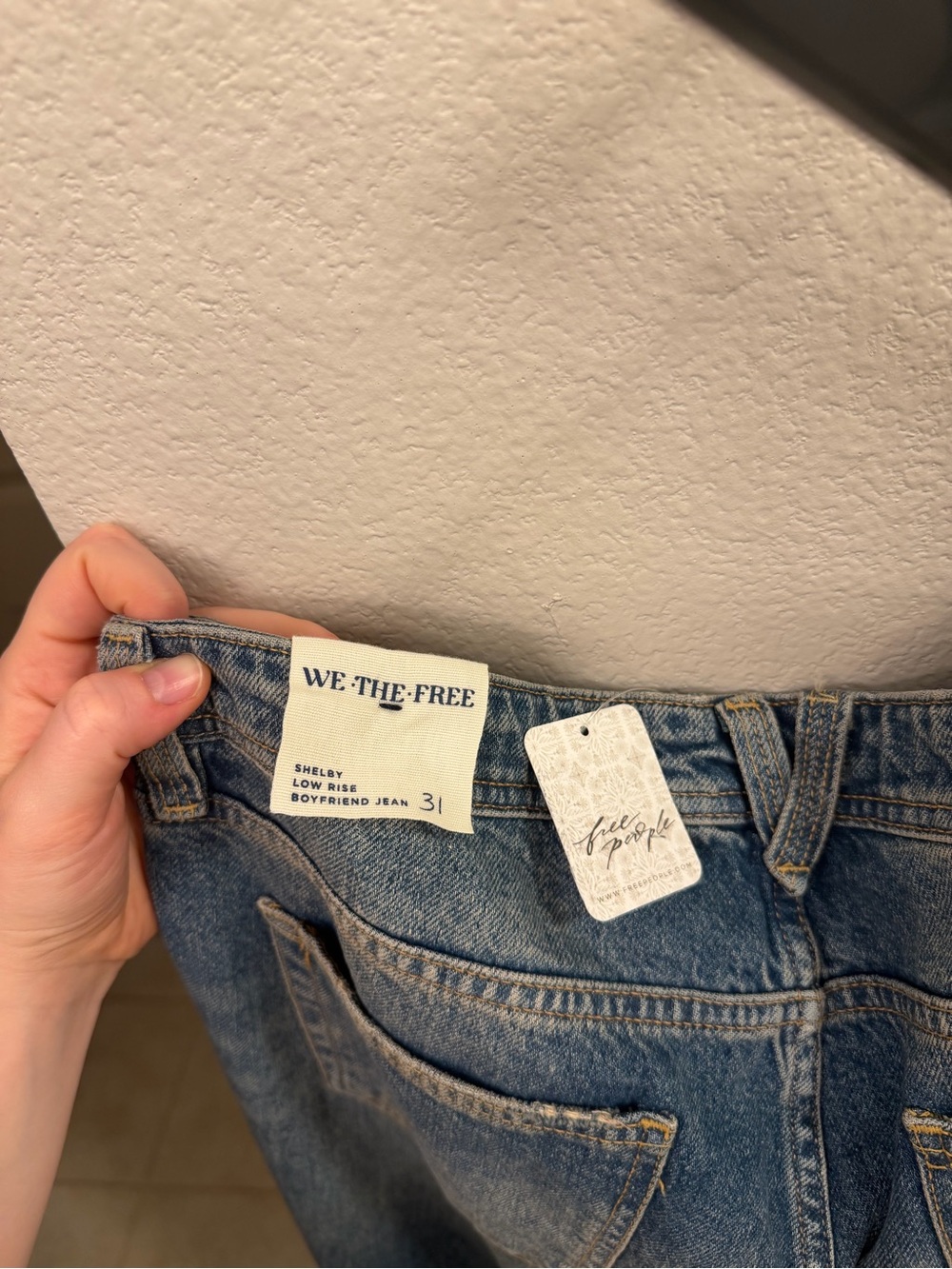 NWT Free People Low-Rise Boyfriend Shelby Jeans
